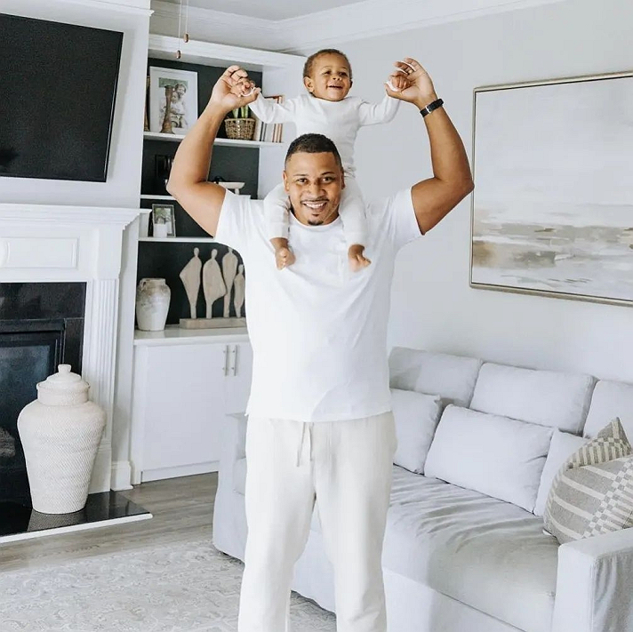#BlackAndStrong